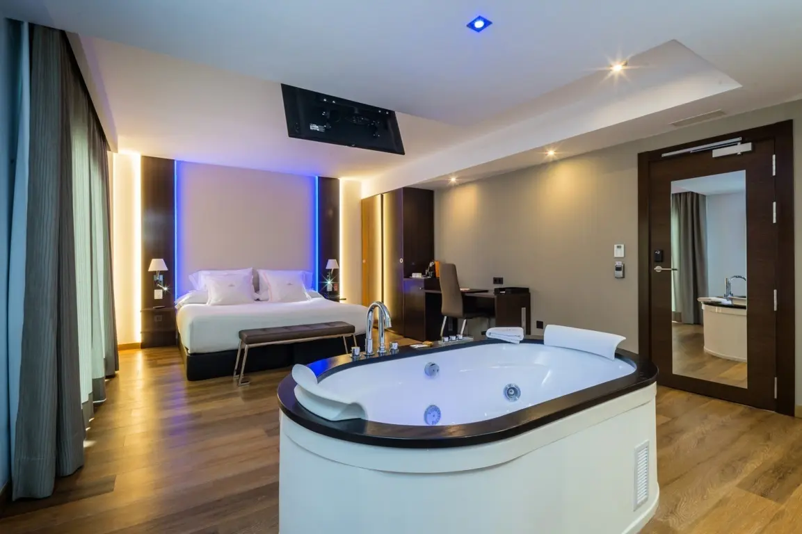 Mb Boutique Adults Only Hotel gallery image 4