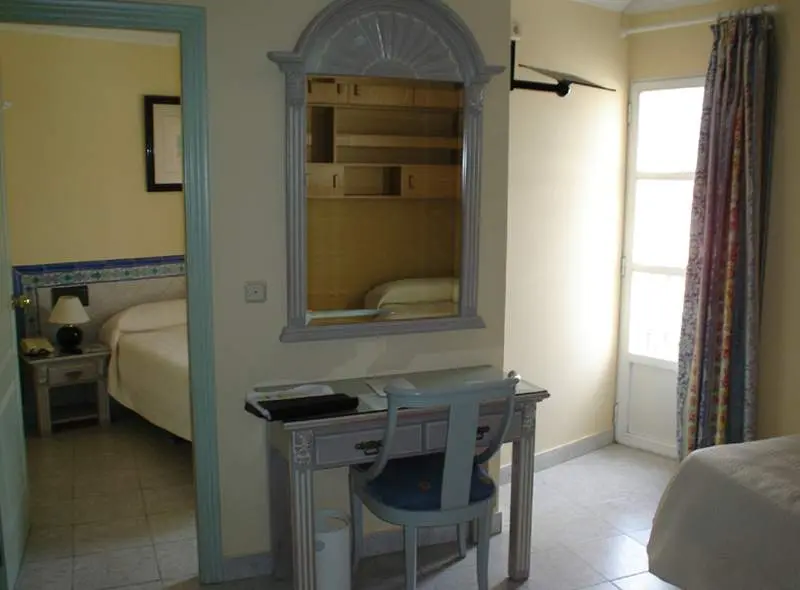 Plaza Cavana Hotel gallery image 5