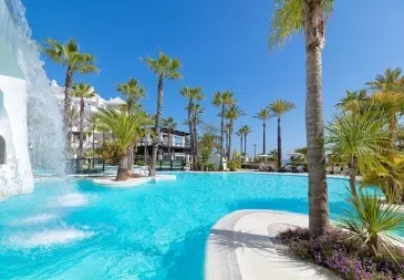H10 Estepona Palace