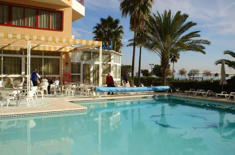 Angela Hotel