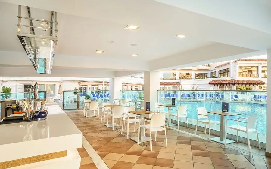Globales Gardenia Hotel gallery image 2