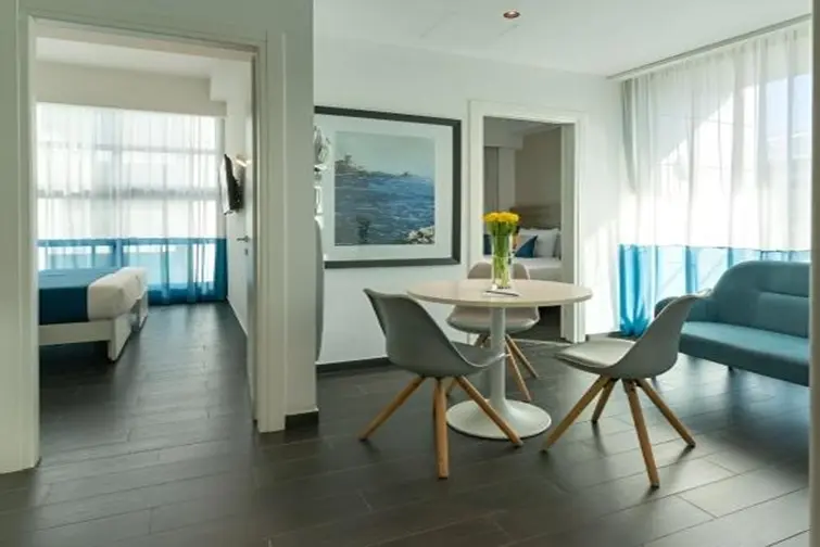 Be Hotel gallery image 13