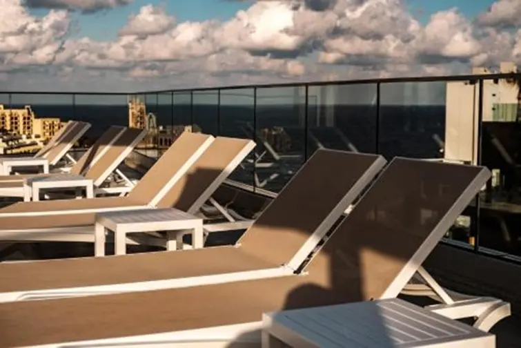 Be Hotel gallery image 22