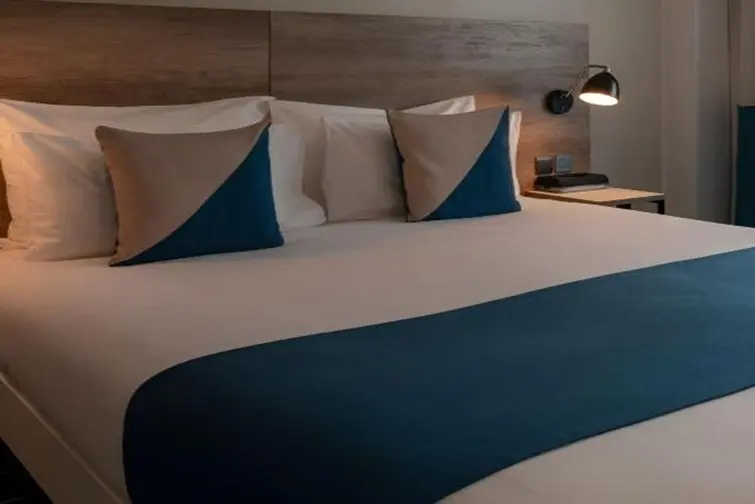 Be Hotel gallery image 4