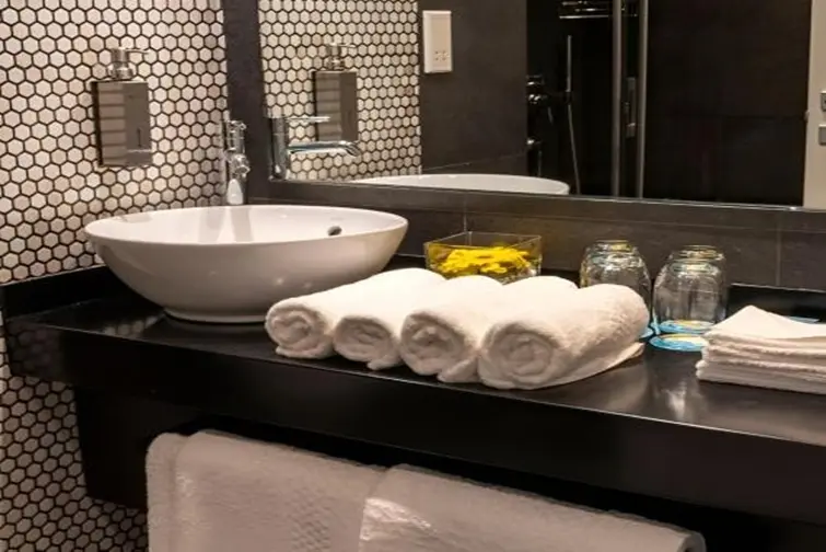 Be Hotel gallery image 8