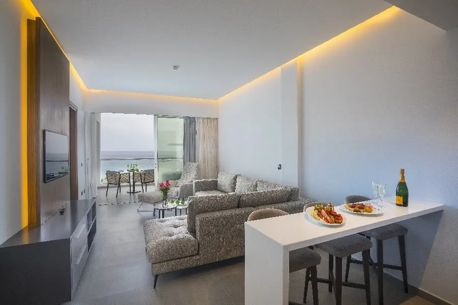 Cavo Maris Beach Hotel gallery image 6