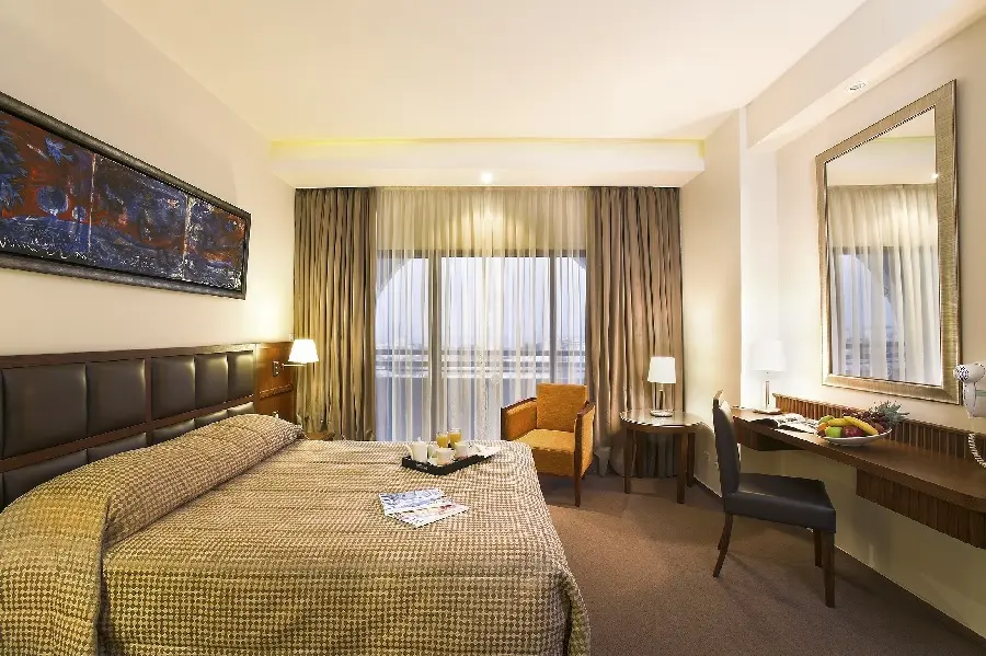 Ajax Hotel gallery image 7
