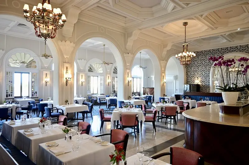 Phoenicia Hotel gallery image 13