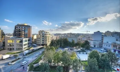 Onyx Apartments