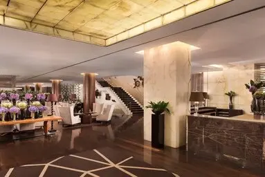 Sheraton Lisboa Hotel & Spa gallery image 2