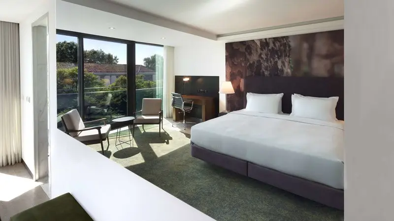 Doubletree By Hilton Lisbon - Fontana Park gallery image 11