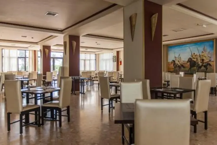 Oasis Hotel gallery image 13