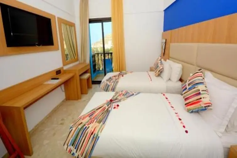 Oasis Hotel gallery image 9
