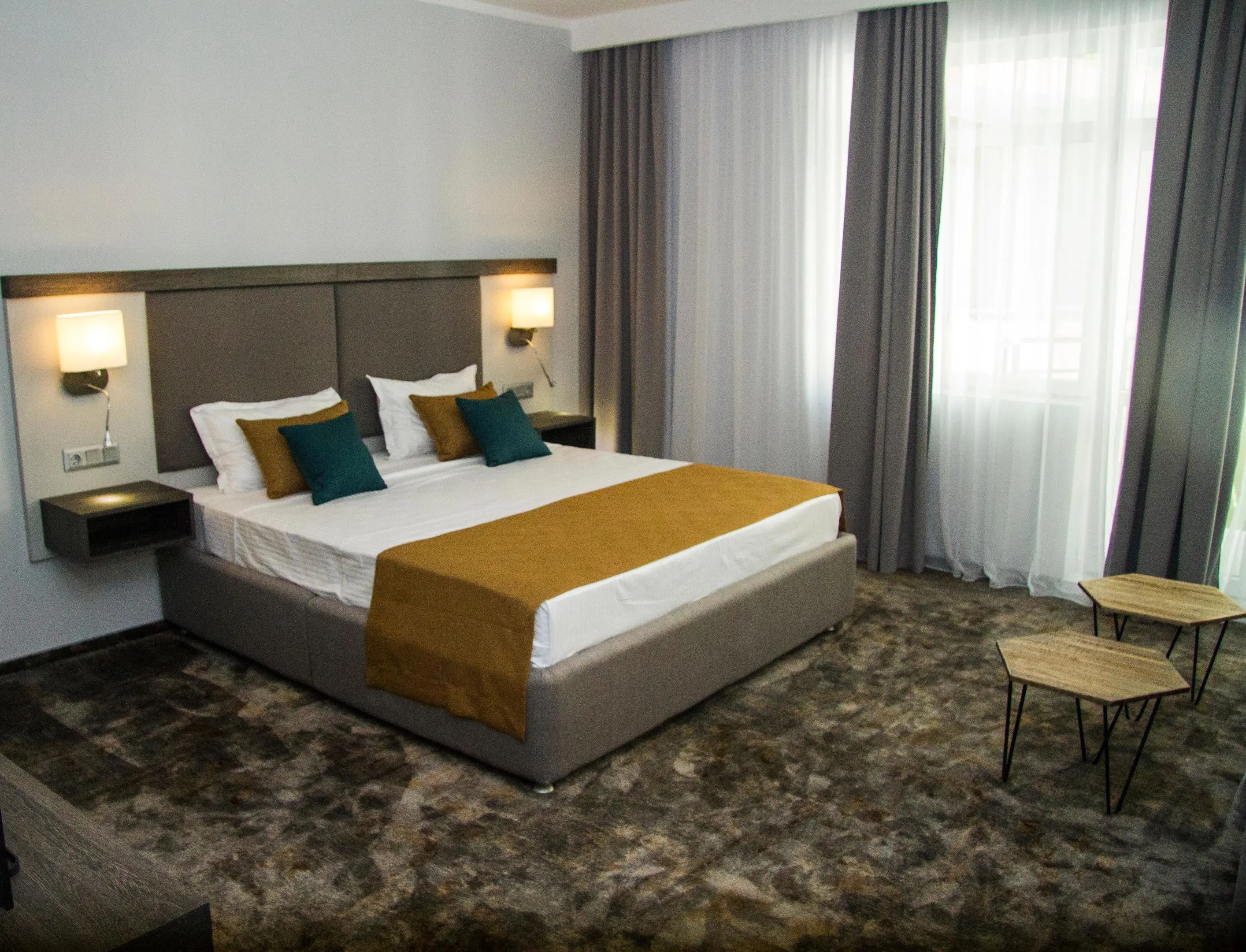 Best Western Plus Premium Inn gallery image 15