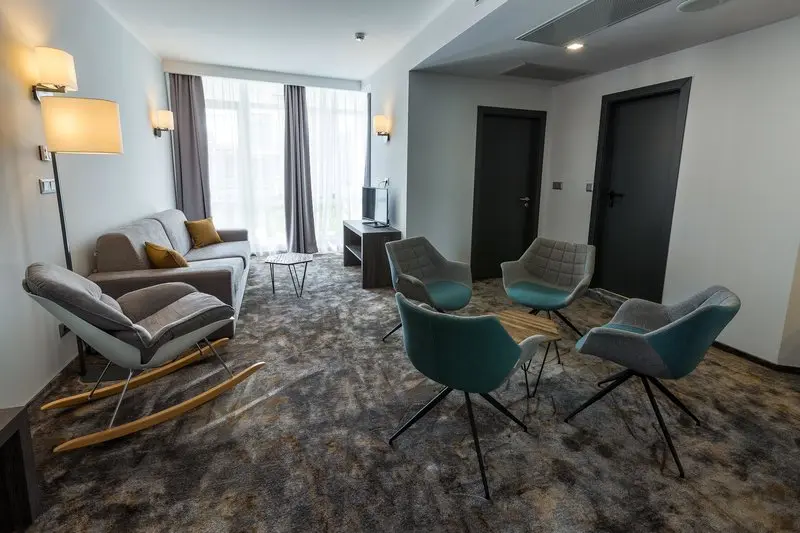 Best Western Plus Premium Inn gallery image 23