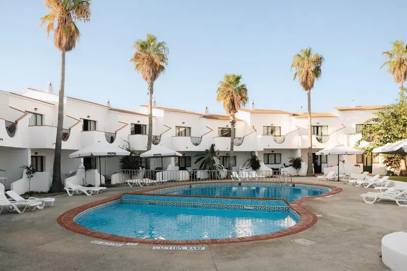 Los Lentiscos Apartments gallery image 3