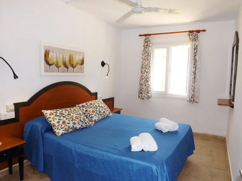 Nure Cel Blau Apartments gallery image 7