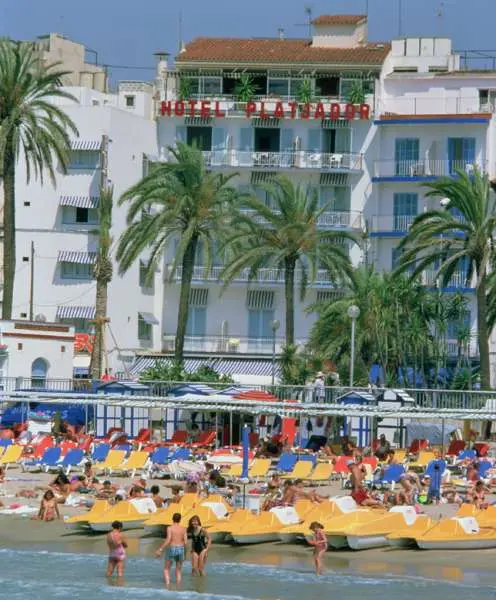 Platjador Hotel gallery image 3