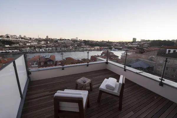 Carris Porto Ribeira Hotel gallery image 1