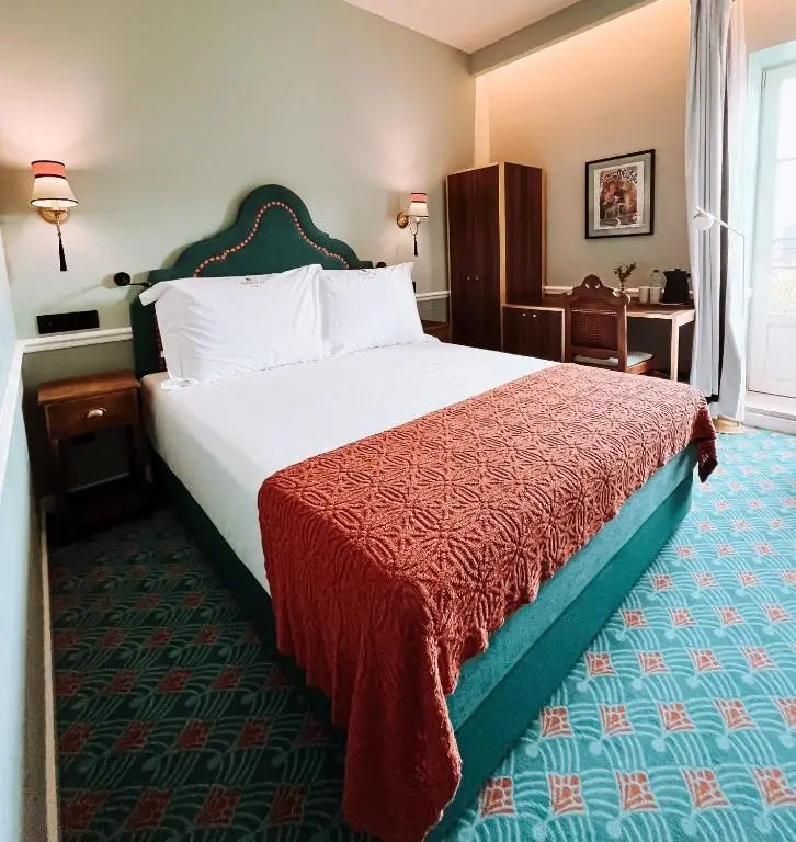 Grande Hotel De Paris gallery image 3
