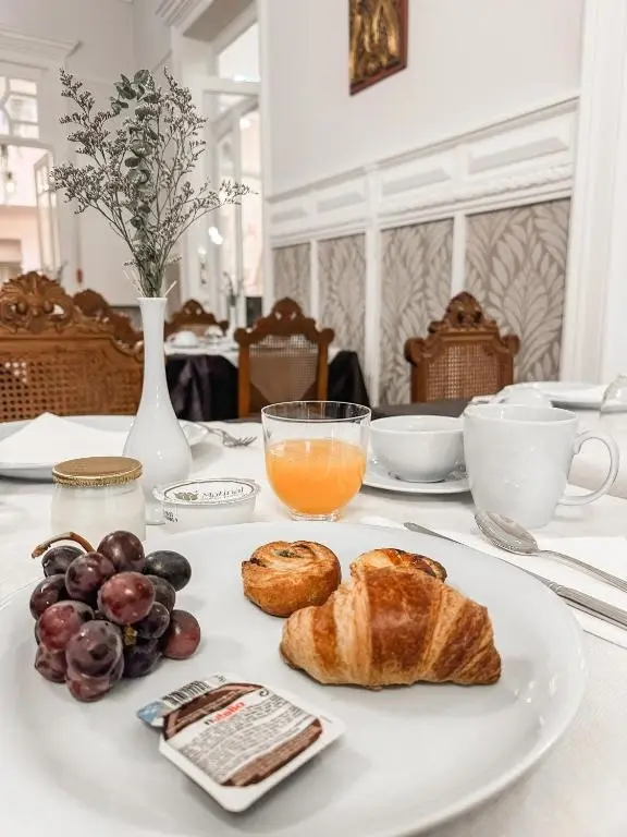 Grande Hotel De Paris gallery image 6
