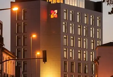 Premium Porto Downtown Hotel
