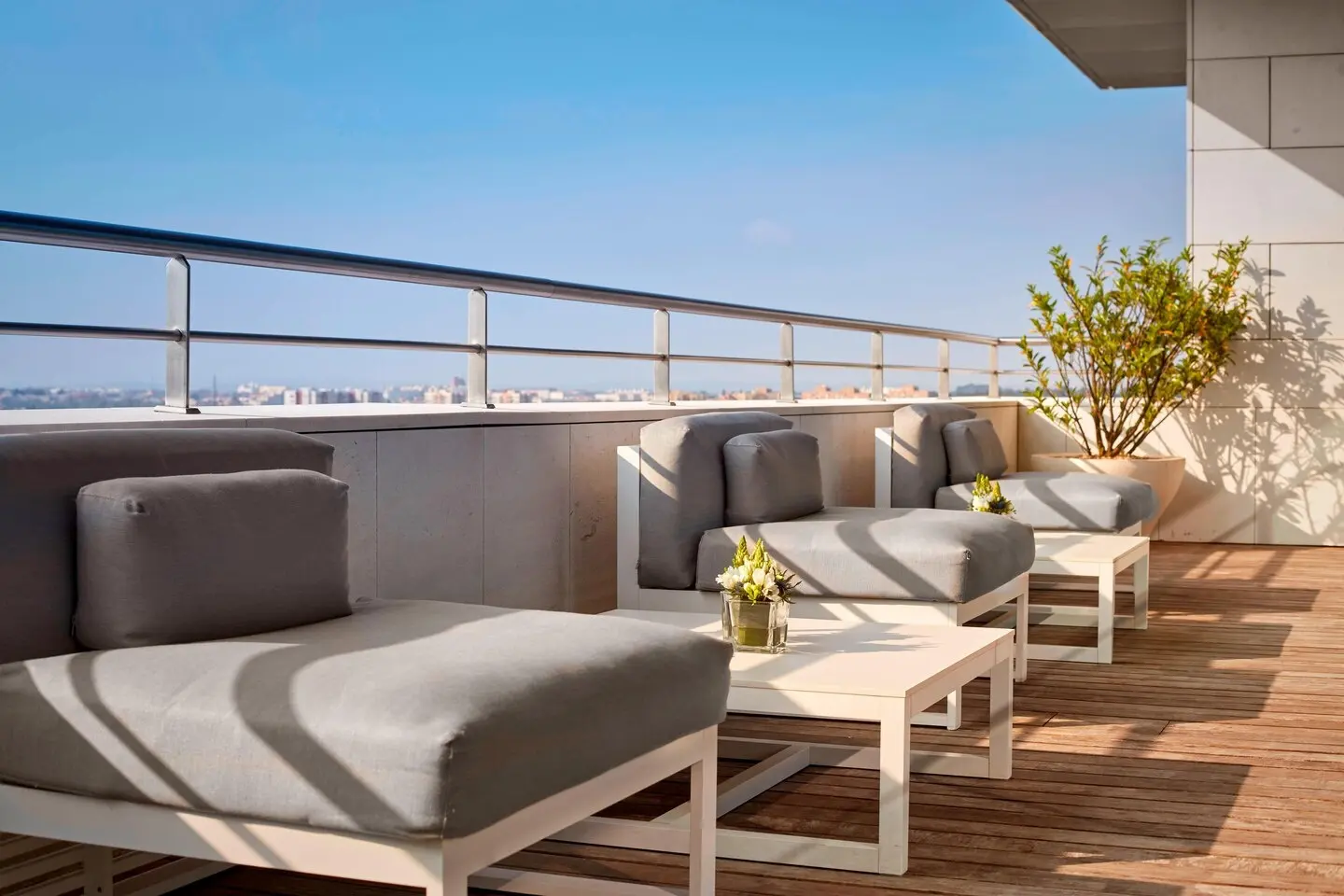 Sheraton Porto Hotel & Spa gallery image 2