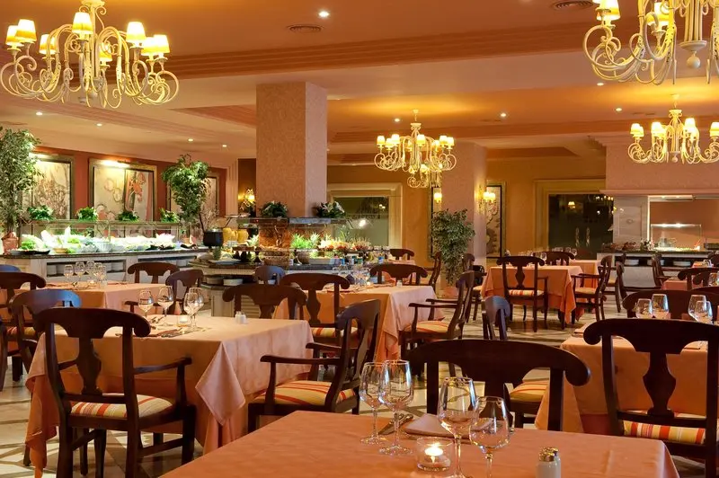 Elba Estepona Gran Hotel & Thalasso Spa gallery image 3