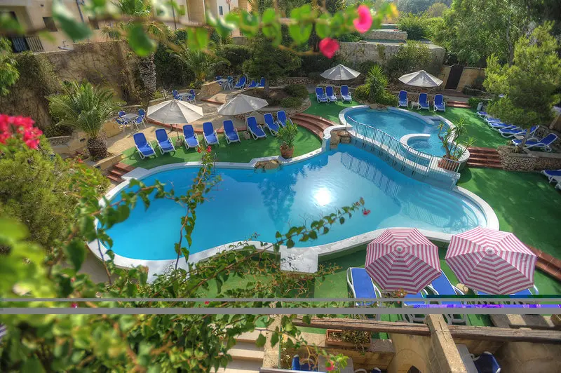 Cornucopia Hotel