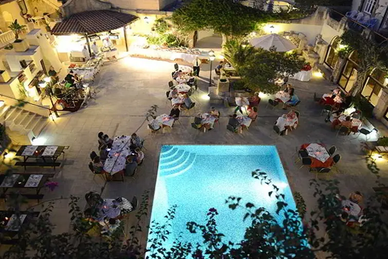 Cornucopia Hotel gallery image 9