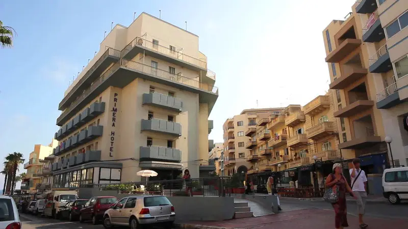 Primera Hotel gallery image 6
