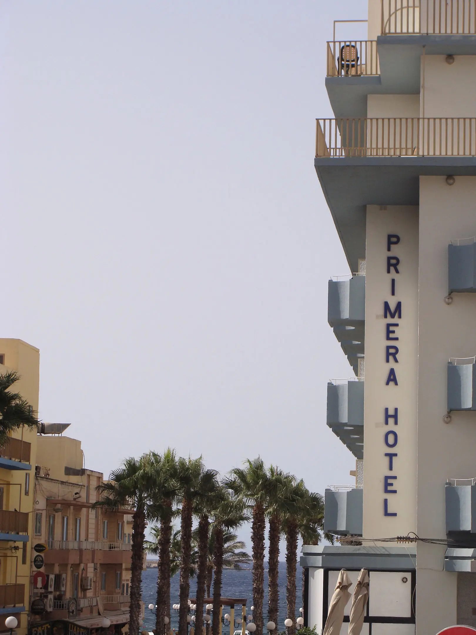 Primera Hotel gallery image 8