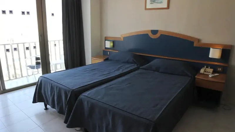 Primera Hotel gallery image 9
