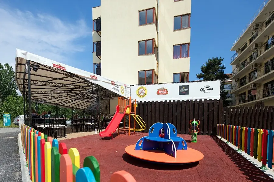 Lira Hotel gallery image 5