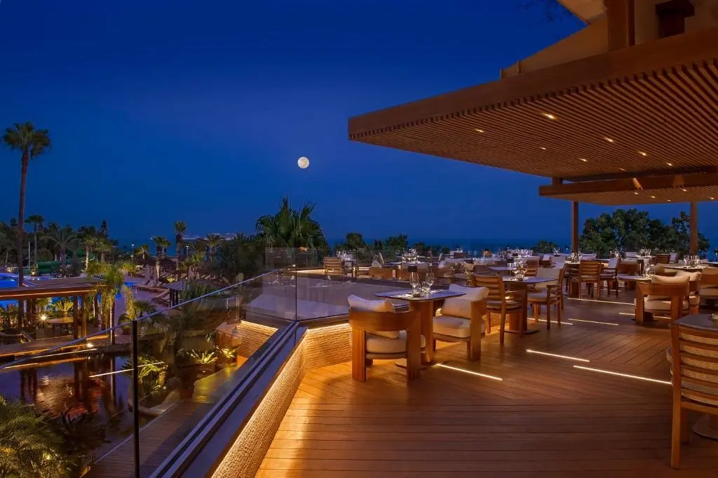 Four Seasons Hotel Limassol gallery image 10