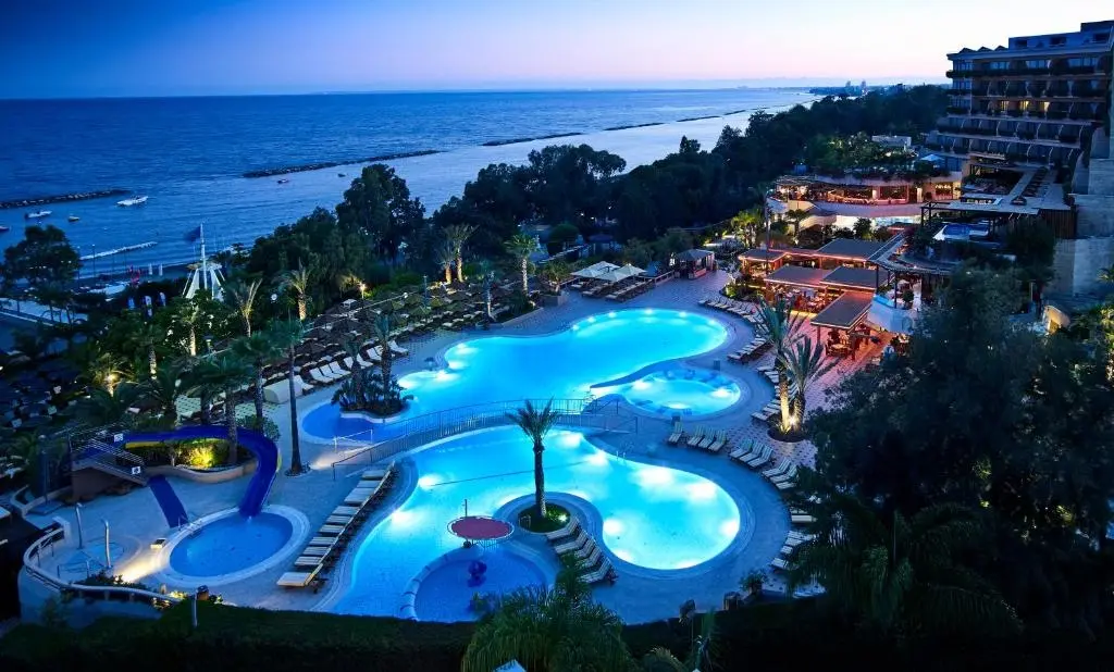 Four Seasons Hotel Limassol gallery image 3