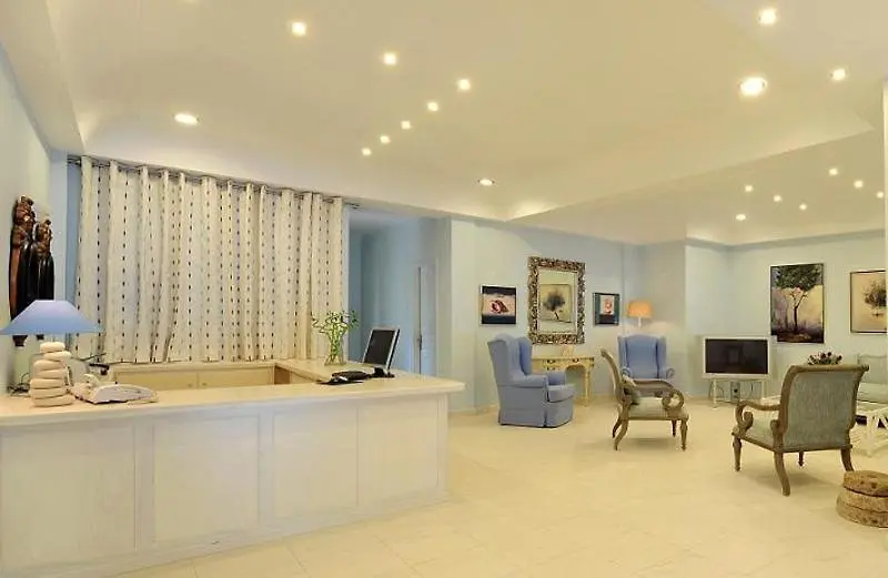 Alesahne Beach Hotel gallery image 26