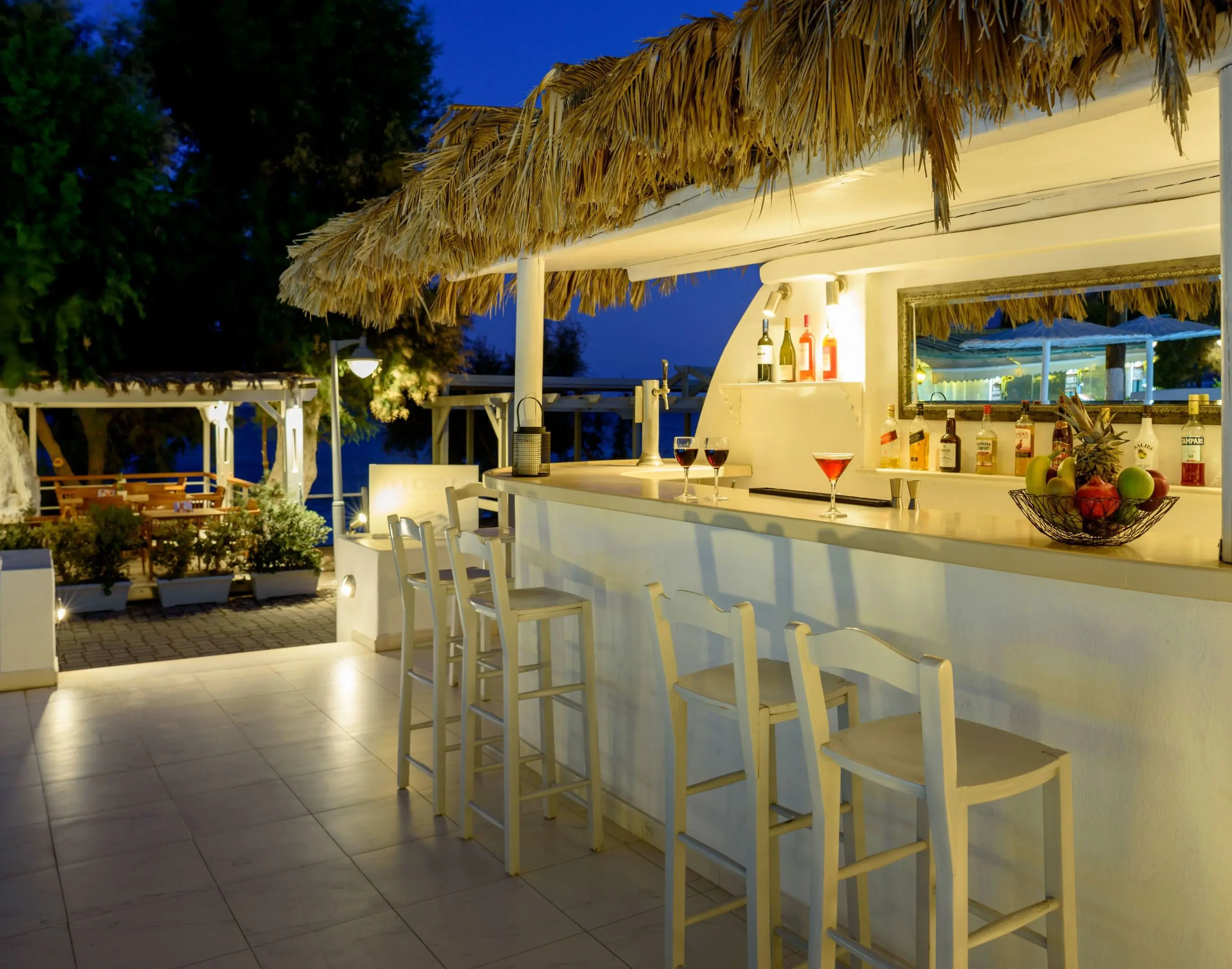 Alesahne Beach Hotel gallery image 5