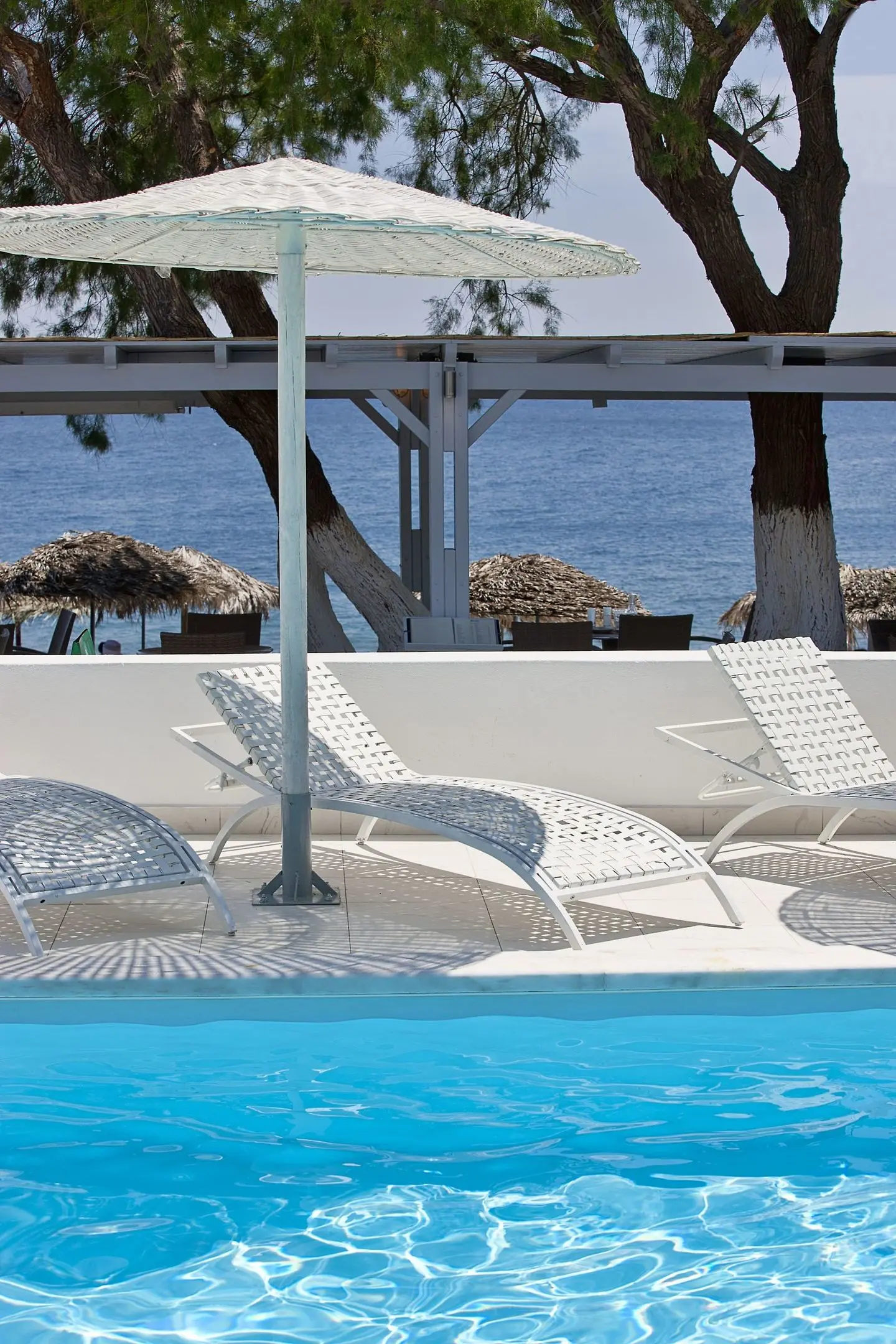 Alesahne Beach Hotel gallery image 6