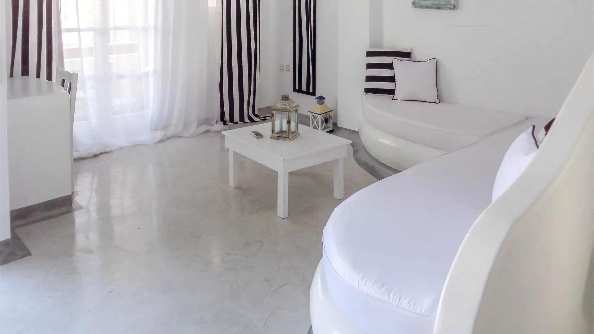 King Suites gallery image 7