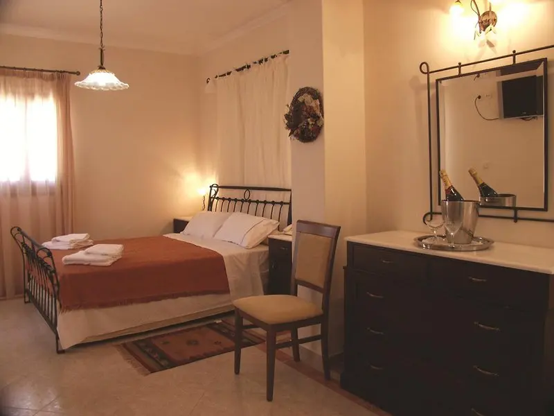 Epavlis Hotel gallery image 11