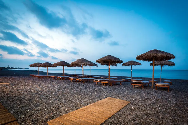 Sigalas Aparthotel gallery image 3