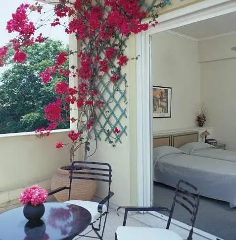 Adrian Hotel gallery image 1