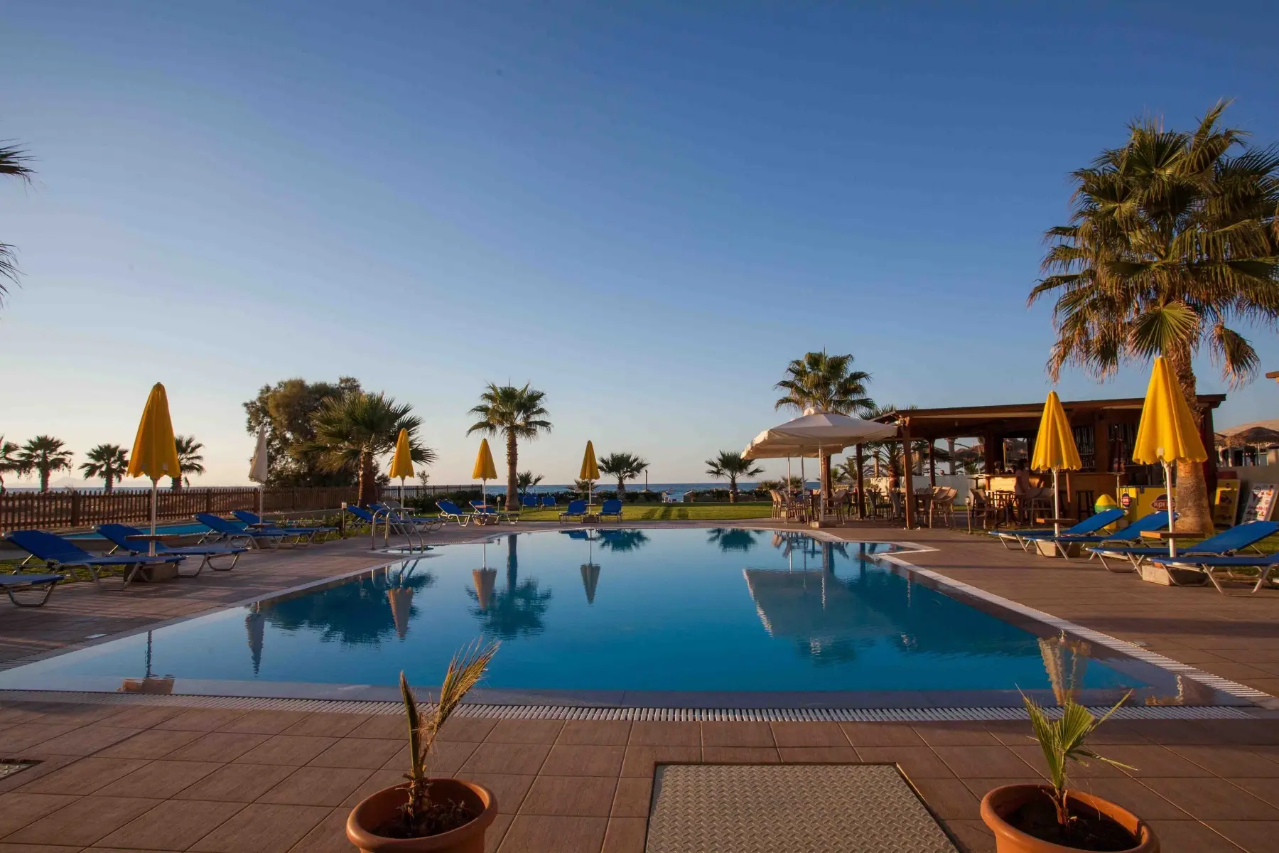Ilian Beach Aparthotel gallery image 7