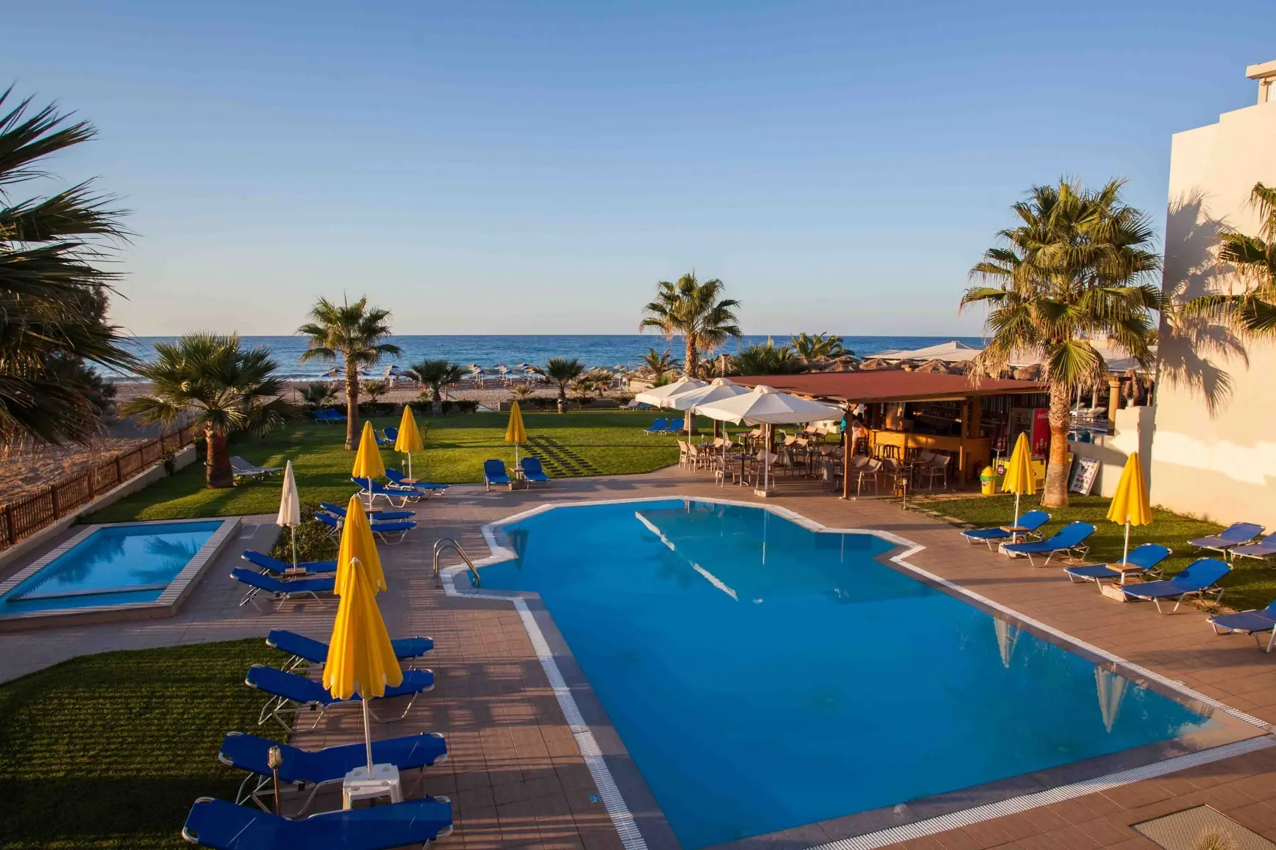 Ilian Beach Aparthotel gallery image 8