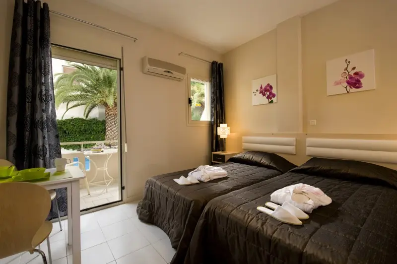 Axos Apartments gallery image 6