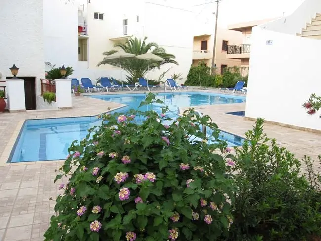 Blue Sea Aparthotel gallery image 1