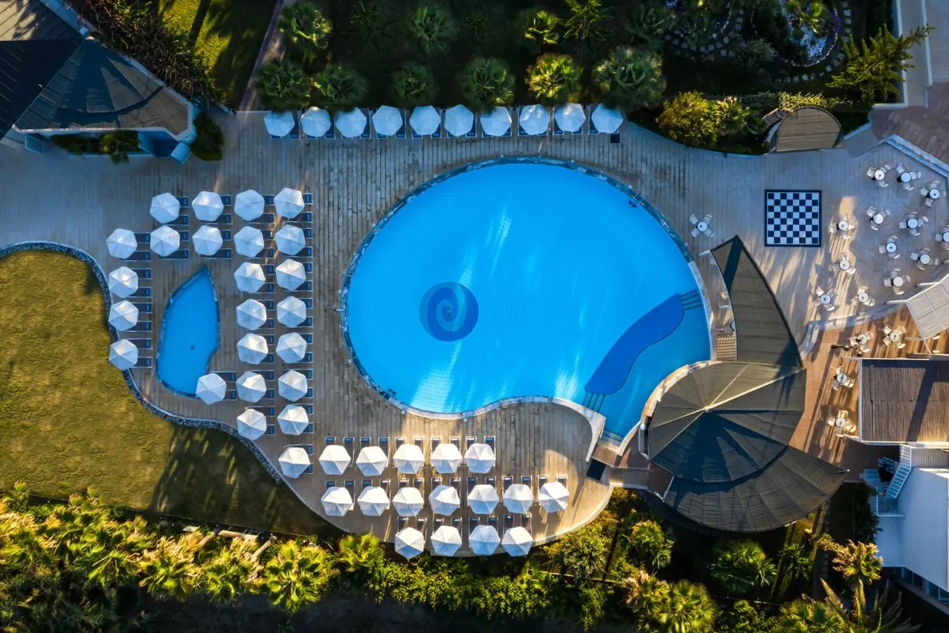 Minos Mare Hotel gallery image 2