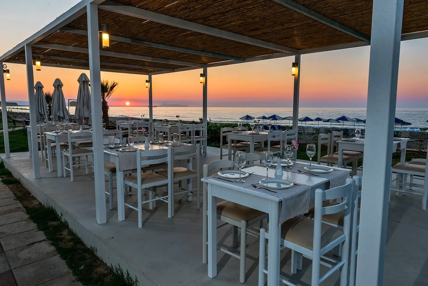 Iperion Beach Aparthotel gallery image 5