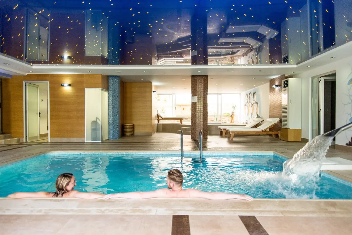 Macaris Suites & Spa gallery image 4
